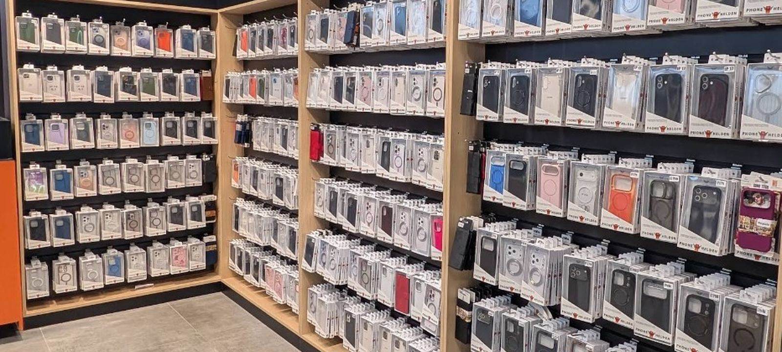 PhoneHelden Hamburg — Beratungsbereich und Tresen
